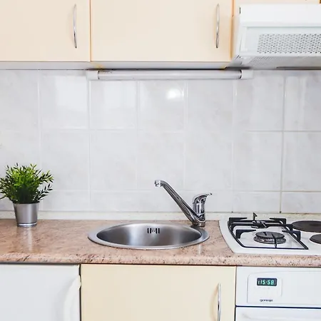 Males Apartamento *
