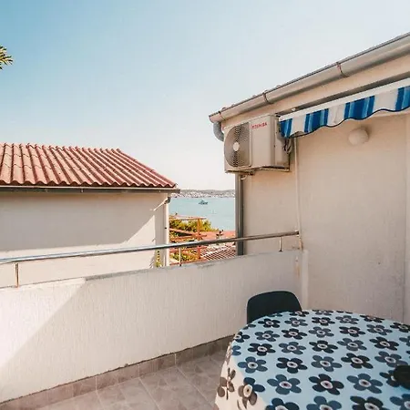 Males Apartamento *