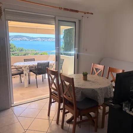 Males Apartamento Rogoznica (Sibenik-Knin)
